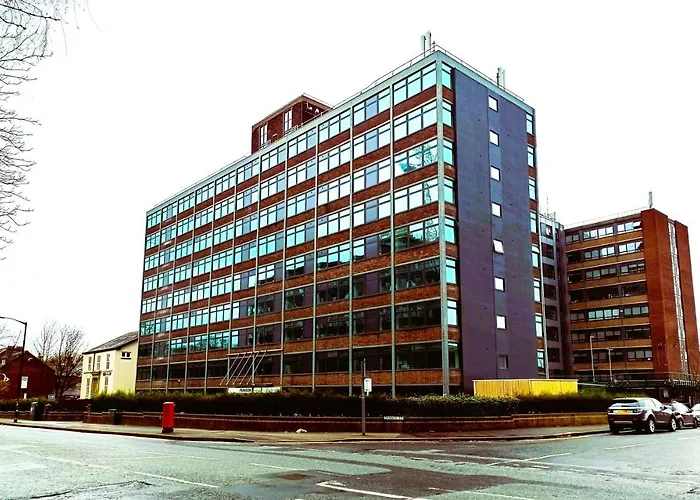 Fabulous One Bedroom Apartment Near Old Trafford Stadium